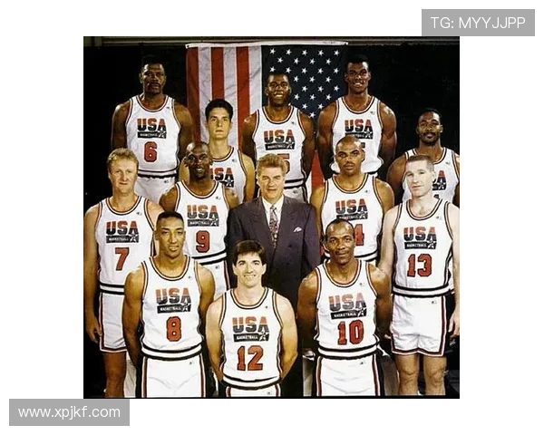 FIBA圣诞大战卡通球星亮相谁是年度圣诞战神揭晓篮球盛宴诞生